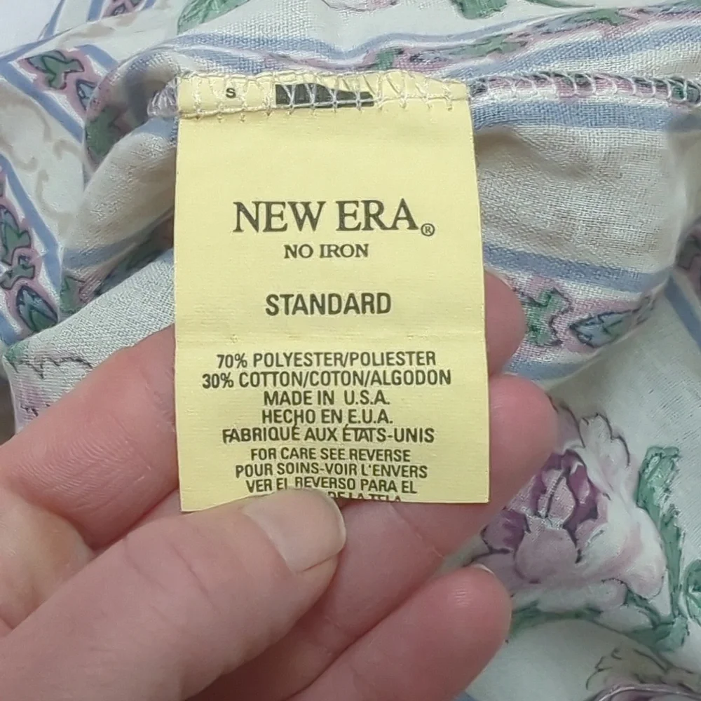 Vtg Cottagecore Floral Peony No Iron Pillowcases Set of 2 Standard Size USA Made